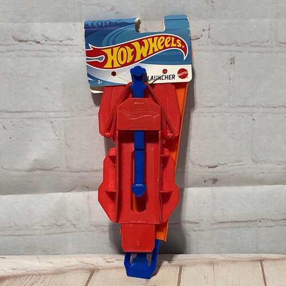 New MATTEL Hot Wheels Launcher & Extension - Picture 1 of 6